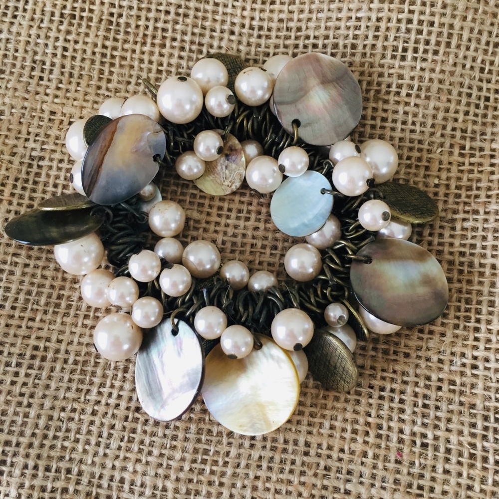 mother of pearl, shell and pearl stretch bracelet